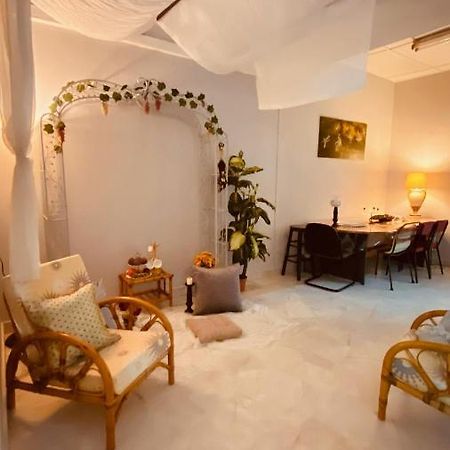 Angel Spa Garden'S Homestay Ипох Экстерьер фото